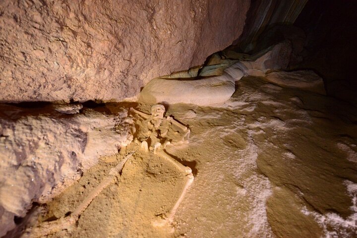 ATM Cave tour from Placencia,ATM Cave Belize worth visiting,ATM Cave vs other Belize caves,ATM Cave best time to visit,ATM Cave Placencia tour deals,best tours in Placencia Belize - best seasons and travel conditions