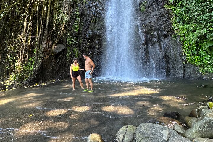 Dark View Falls tour deals,Dark View Falls worth visiting,Dark View Falls best time to visit,best tours in St Vincent,St Vincent private tours,Dark View Falls vs Trinity Falls - complete tour package inclusions and what to expect
