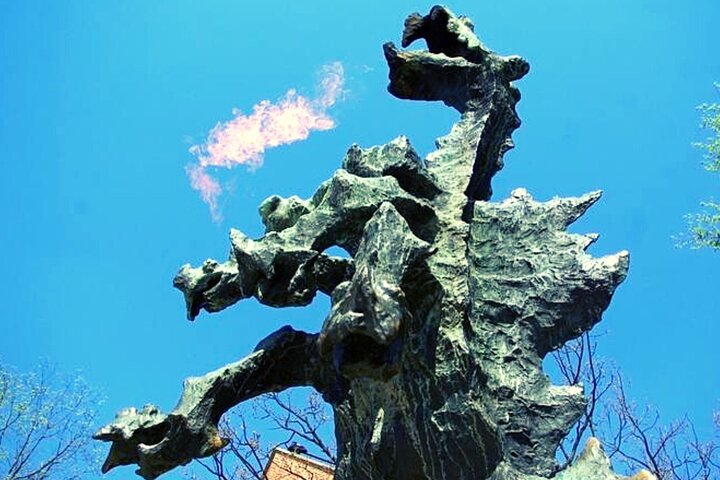 Krakow and Auschwitz tour from Lodz,Krakow Auschwitz day trip Lodz,Auschwitz tour from Lodz worth it,Lodz to Krakow Auschwitz tour deals,best day tours from Lodz,Krakow Auschwitz small group tour - best seasons and travel conditions