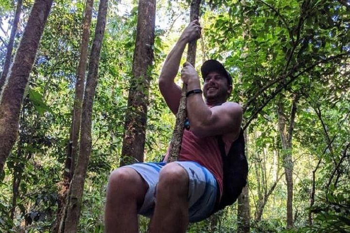 Manuel Antonio safari and waterfalls tour,Manuel Antonio waterfall tours,Manuel Antonio safari adventure,best tours in Manuel Antonio,Manuel Antonio off the beaten path,Manuel Antonio Costa Rica tours - best seasons and travel conditions