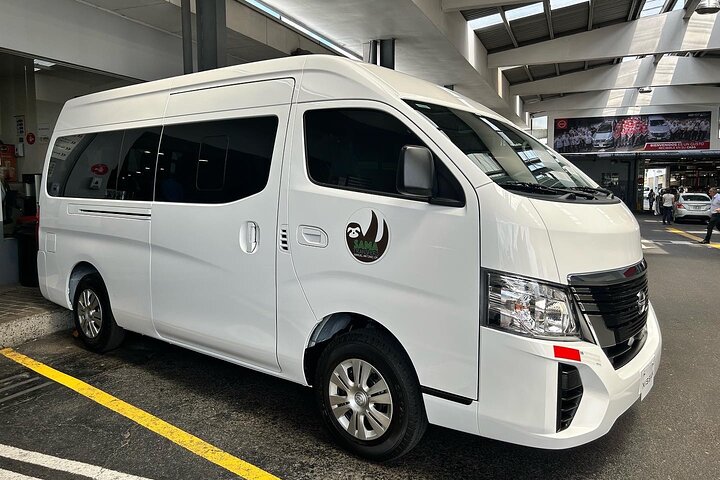 Manuel Antonio to La Fortuna transfer, Manuel Antonio to Arenal transfer, private transfer Costa Rica, best way to get from Manuel Antonio to La Fortuna, Costa Rica transportation deals, Manuel Antonio Arenal travel guide - complete tour package inclusions and what to expect