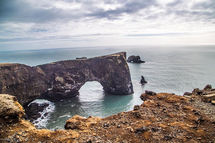 South Coast of Iceland worth visiting,is South Coast of Iceland worth visiting,South Coast of Iceland vs Golden Circle,South Coast of Iceland best time to visit,South Coast of Iceland tour deals,best tours in South Coast of Iceland - best seasons and travel conditions