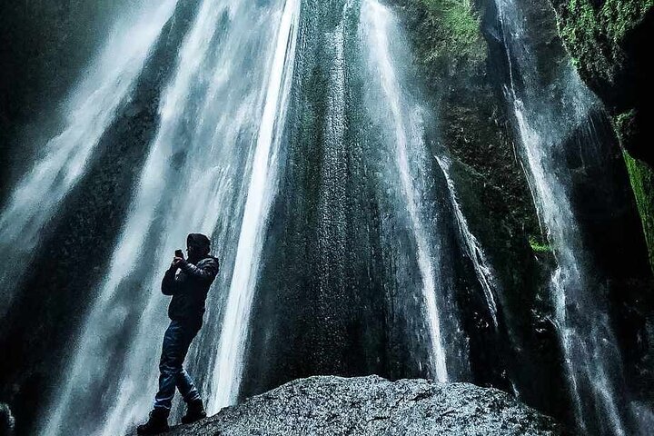 Image 1 of Thorsmork day hike by super jeep