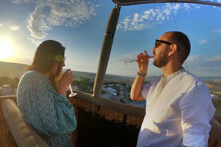 Step-by-step travel guide for balloon flight in Matera,Matera hot air balloon tour,is Matera worth visiting,best tours in Matera,Matera travel guide,Matera vs Alberobello - transport and logistics