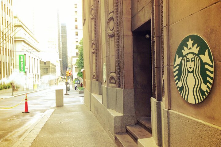 Step-by-step travel guide for best tours in Pittsburgh,Pittsburgh worth visiting,private walking tour Pittsburgh,Pittsburgh travel guide,Pittsburgh tour deals,is Pittsburgh worth visiting - transport and logistics