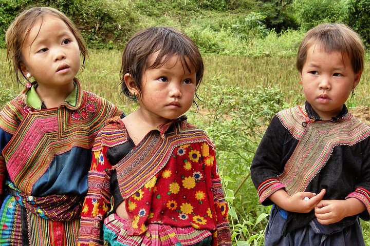 Step-by-step travel guide for best tours in Southeast Asia,Southeast Asia travel guide,Southeast Asia tour deals,Southeast Asia worth visiting,Southeast Asia vs East Asia,Southeast Asia best time to visit - transport and logistics