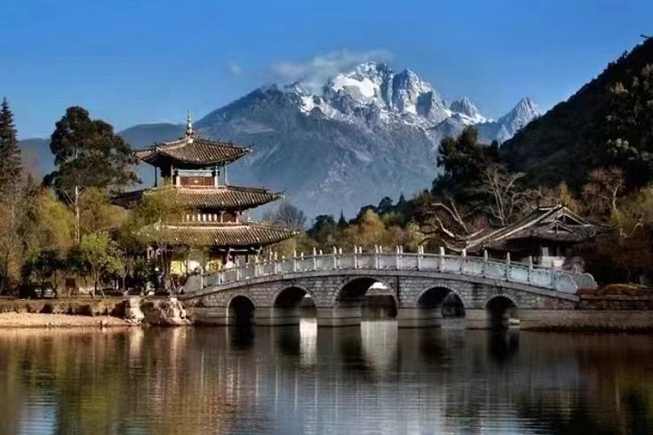 best tours in Yunnan,Yunnan tour deals,Yunnan travel guide,Yunnan worth visiting,Yunnan best time to visit,Kunming Dali Lijiang tour - best seasons and travel conditions
