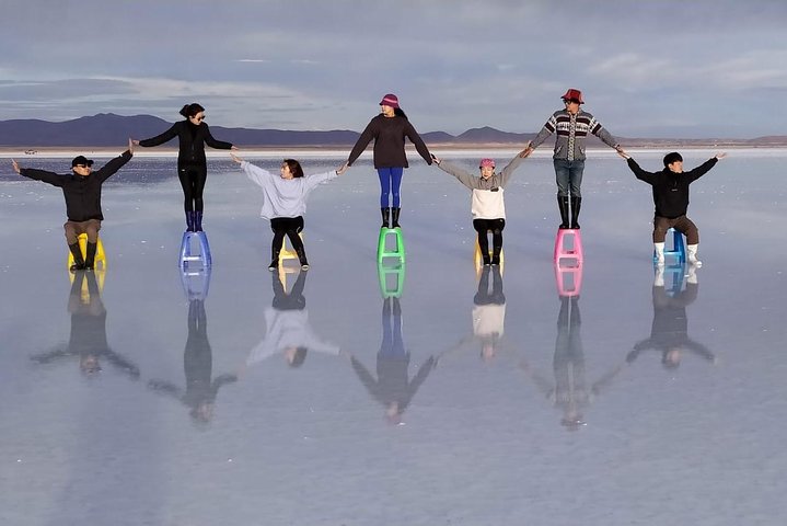 best tours in uyuni salt flats,uyuni salt flats worth visiting,uyuni salt flats vs atacama desert,uyuni salt flats best time to visit,uyuni salt flats tour deals,private uyuni salt flats tour - best seasons and travel conditions