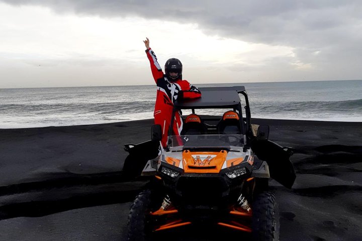 black sand beach buggy tour Iceland,buggy tour Iceland South Coast,Iceland black sand beach adventure,best buggy tours in Iceland,Hella buggy tour experience,Þykkvabæjarfjara buggy tour - complete tour package inclusions and what to expect