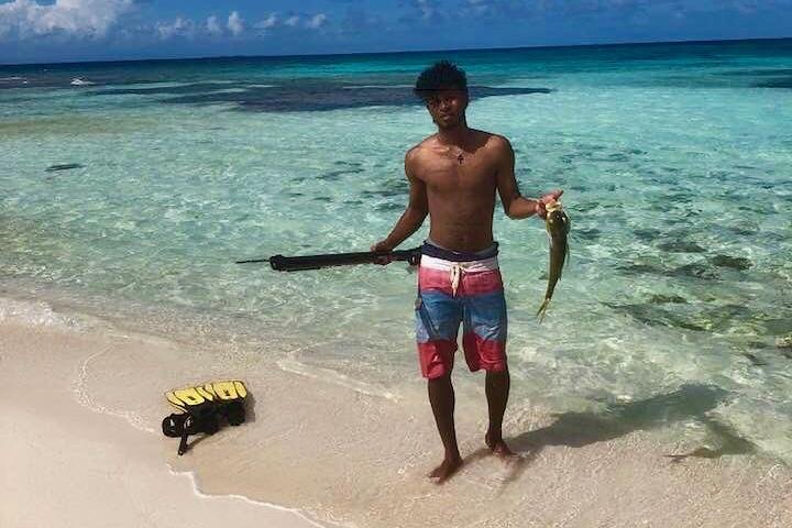 fishing tours in placencia belize,placencia fishing charters,best fishing in placencia,placencia island getaway,private fishing tour belize,placencia snorkeling and fishing - complete tour package inclusions and what to expect