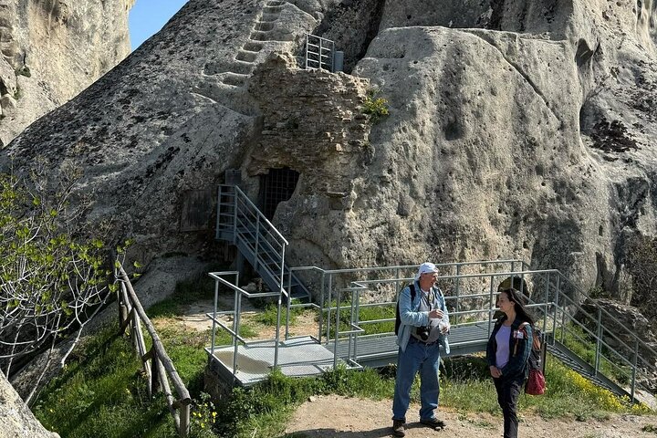guided hike castelmezzano pietrapertosa,castelmezzano pietrapertosa trek,seven stones path hike,lucan dolomites guided tour,best hikes in basilicata,castelmezzano pietrapertosa worth visiting - complete tour package inclusions and what to expect
