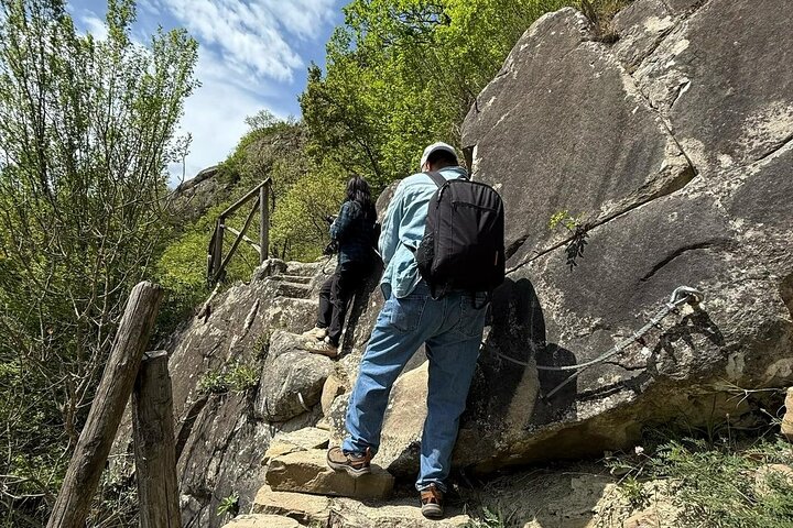 Step-by-step travel guide for guided hike castelmezzano pietrapertosa,castelmezzano pietrapertosa trek,seven stones path hike,lucan dolomites guided tour,best hikes in basilicata,castelmezzano pietrapertosa worth visiting - transport and logistics