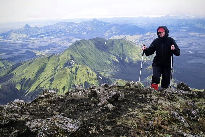 laugavegur trekking tour deals,laugavegur trek worth it,laugavegur vs fimmvorduhals,laugavegur best time to hike,iceland multi-day hiking tours,book laugavegur trek - complete tour package inclusions and what to expect