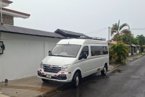 Image 1 of manuel antonio airport transfer