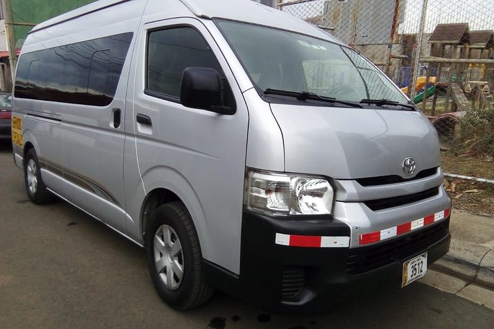 manuel antonio to san jose airport transfer,manuel antonio airport shuttle,quepos to sjo transfer,manuel antonio private transfer,best airport transfer costa rica,is manuel antonio worth visiting - best seasons and travel conditions