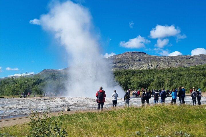 private Golden Circle tour Iceland,Golden Circle Iceland worth visiting,best Golden Circle tours Iceland,Golden Circle Iceland tour deals,Golden Circle vs South Coast,Golden Circle Iceland itinerary - complete tour package inclusions and what to expect