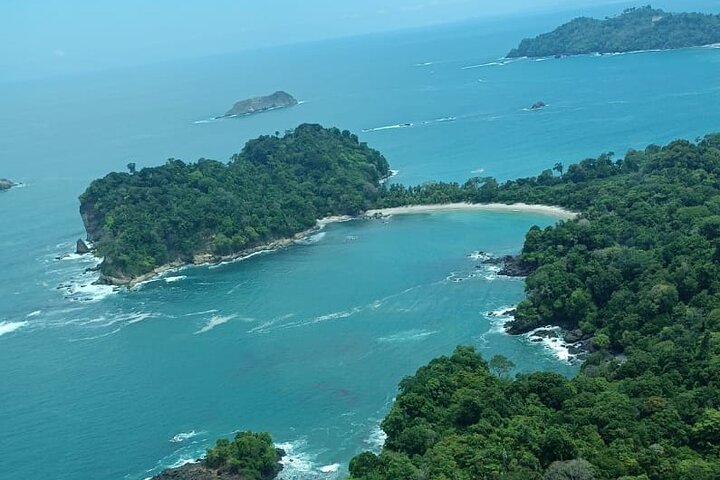 Image 1 of private air transfer quepos to san jose