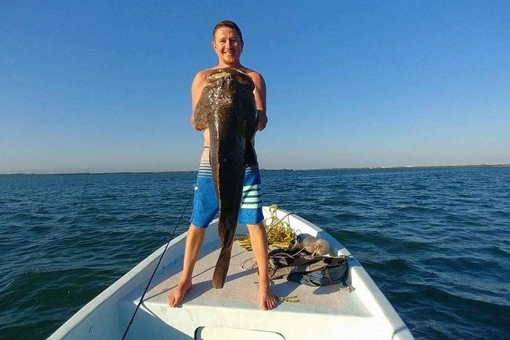 Step-by-step travel guide for private fishing charter placencia,placencia fishing tours,belize fishing trip,placencia private boat charter,inner reef fishing placencia,placencia fishing guide - transport and logistics