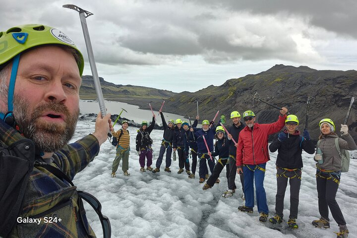 private glacier hike Sólheimajökull,Sólheimajökull glacier tour deals,best glacier hike Iceland,is Sólheimajökull worth visiting,private glacier tours Iceland,Sólheimajökull best time to visit - complete tour package inclusions and what to expect