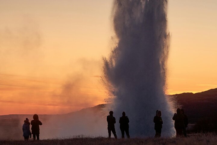 private golden circle tour iceland,golden circle iceland worth visiting,golden circle tour deals,best golden circle tours,golden circle vs south coast,golden circle best time to visit - complete tour package inclusions and what to expect