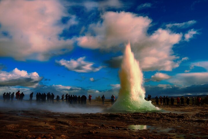 private golden circle tour iceland,golden circle tour deals,best golden circle tours,golden circle worth visiting,golden circle private vs group,golden circle tour from Reykjavik - complete tour package inclusions and what to expect