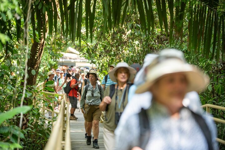 private tour in Manuel Antonio,Manuel Antonio private tour deals,is Manuel Antonio worth visiting,Manuel Antonio best time to visit,Manuel Antonio vs Tamarindo,best tours in Manuel Antonio - complete tour package inclusions and what to expect