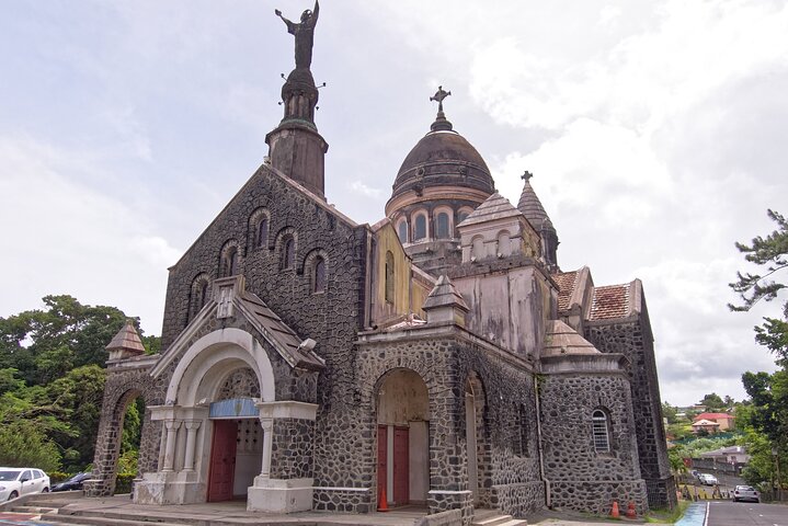 private tour of Martinique,is Martinique worth visiting,Martinique vs Guadeloupe,Martinique best time to visit,Martinique tour deals,best tours in Martinique - complete tour package inclusions and what to expect