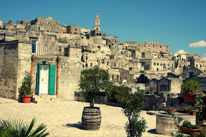private walking tour in Matera,Matera walking tours,best tours in Matera,Matera private guide,Matera UNESCO tour,is Matera worth visiting - best seasons and travel conditions