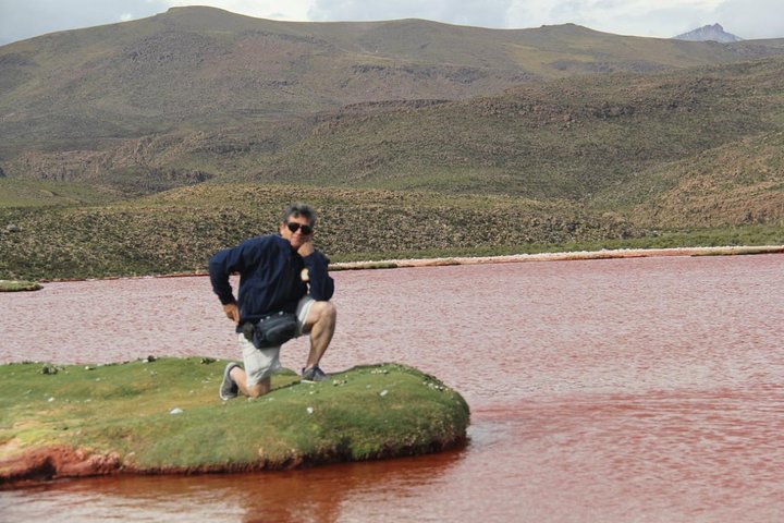 red lagoon tour iquique,is red lagoon worth visiting,red lagoon chile tour deals,red lagoon vs green lagoon,red lagoon best time to visit,best tours in iquique - best seasons and travel conditions