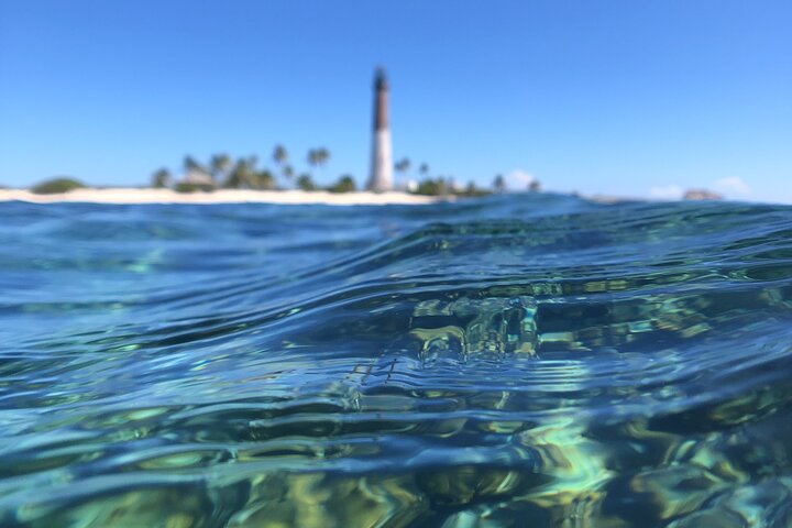 Step-by-step travel guide for sailing catamaran in exumas,exumas sailing tours,exumas catamaran experience,best sailing in bahamas,exumas worth visiting,exumas travel guide - transport and logistics